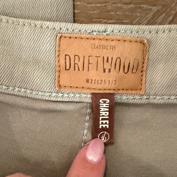 Driftwood Charlee Wide Leg Cropped Sage Green Size 31 - Picture 7 of 8